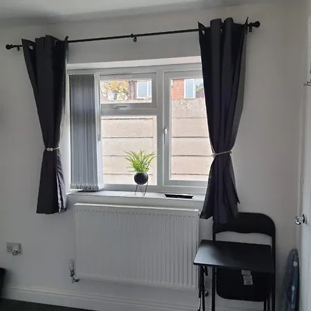 Homestay Private & En-suite Bathroom - Long Term & Contractors Welcomed